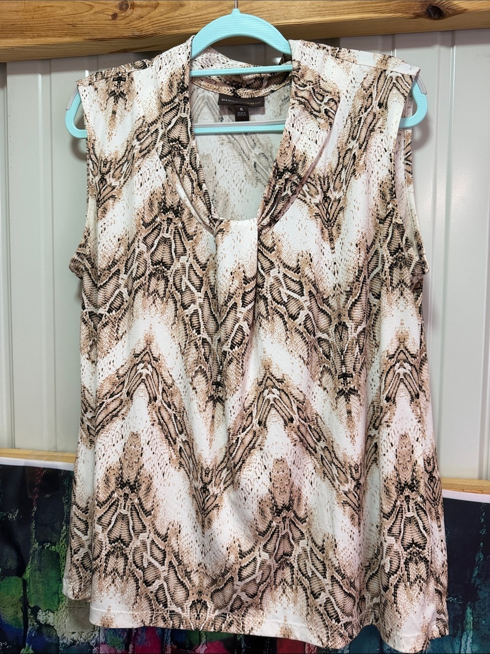 Dana Buchman Beige and Brown Snake-Print Sleeveless Camisole